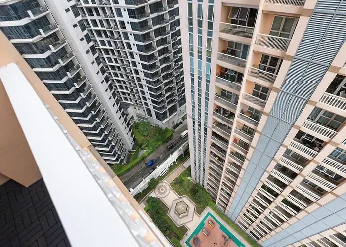 Cozy Venice Near At Bgc, Airport T123 Free Parking