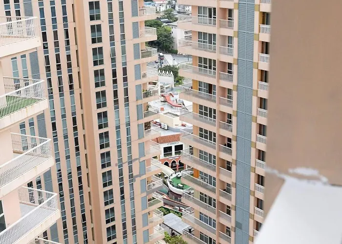 Cozy Venice Near At Bgc, Airport T123 Free Parking Apartment Manila